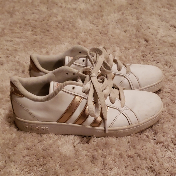 Adidas Shoes - Picture 2 of 3